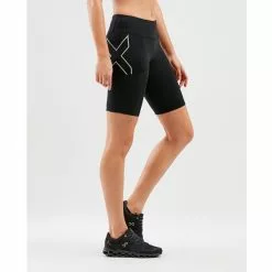 2Xu Run Mid Rise Dash Comp Shorts Women