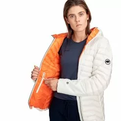 Mammut Eigerjoch Advanced In Hooded Jacket Women -pyöräkauppa 65860 6 brightwhite