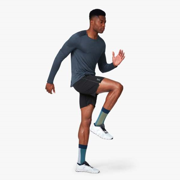 On Hybrid Shorts M 2 On Hybrid Shorts M - Image 2