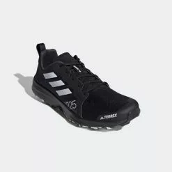 Adidas Terrex Speed Flow Men -pyöräkauppa 68134 3 coreblackcrystalwhitesolaryellow