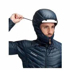 Mammut Eigerjoch Advanced In Hooded Jacket Men 26 Mammut Eigerjoch Advanced In Hooded Jacket Men -pyöräkauppa 69995 6 night