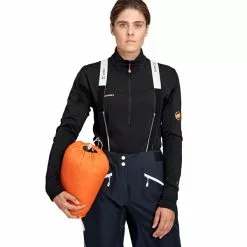 Mammut Eigerjoch Pro In Hooded Jacket Women 17 Mammut Eigerjoch Pro In Hooded Jacket Women -pyöräkauppa 70000 9 night