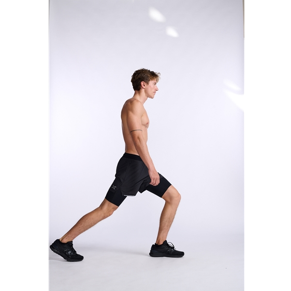 2Xu Aero 2-In-1 5 Inch Shorts Men 4 2Xu Aero 2-In-1 5 Inch Shorts Men - Image 4