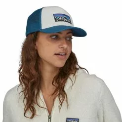 Patagonia P-6 Logo Lopro Trucker Hat -pyöräkauppa 76033 2 whitewwavyblue